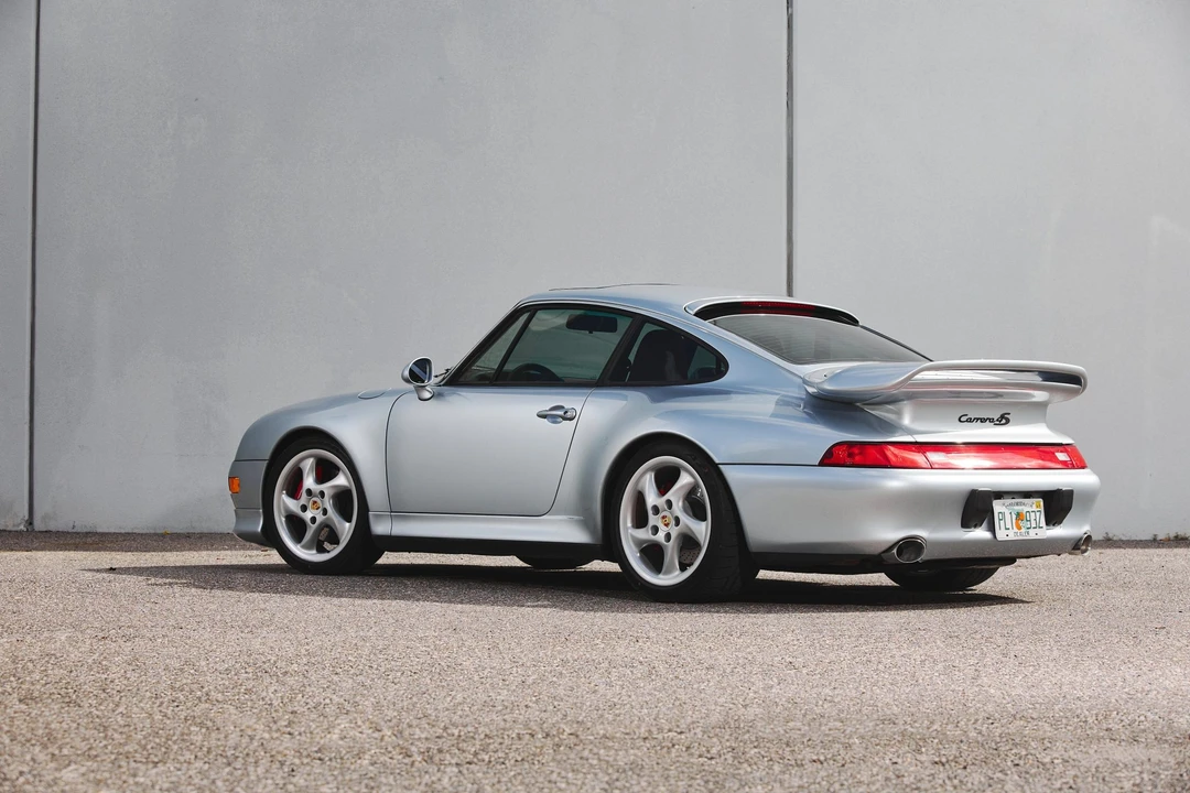 1996 Porsche 993 Carrera 4S - Image 9 of 31