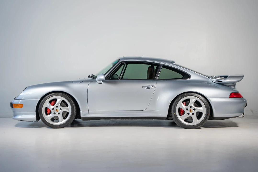 1996 Porsche 993 Carrera 4S - Image 14 of 31