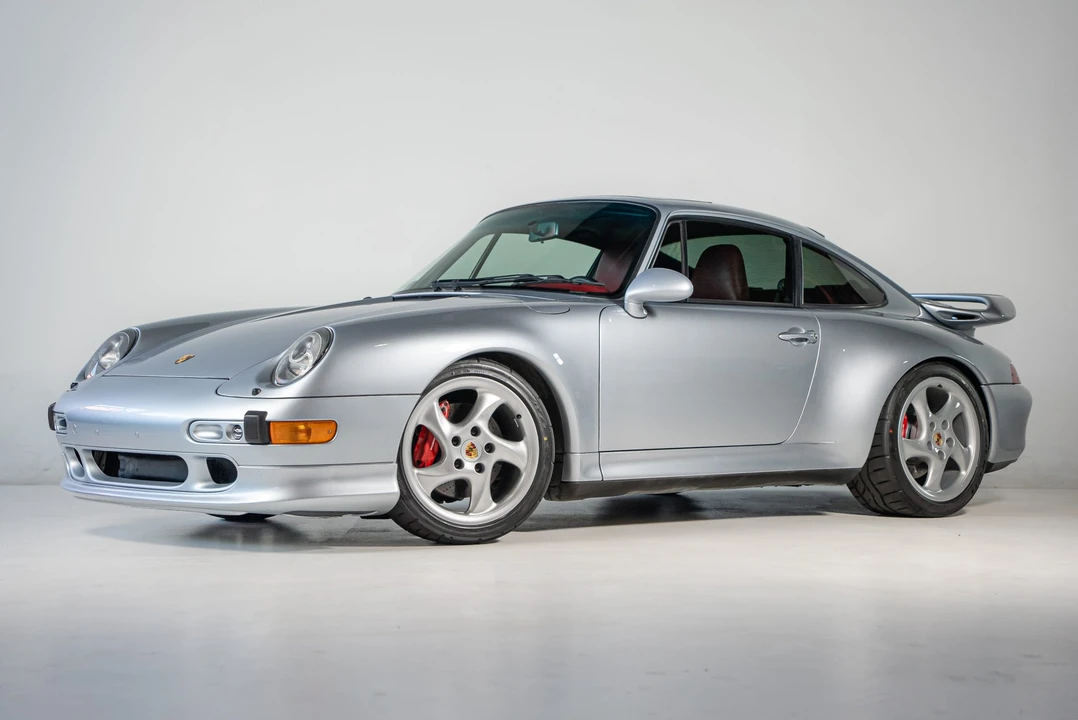 1996 Porsche 993 Carrera 4S - Image 2 of 31
