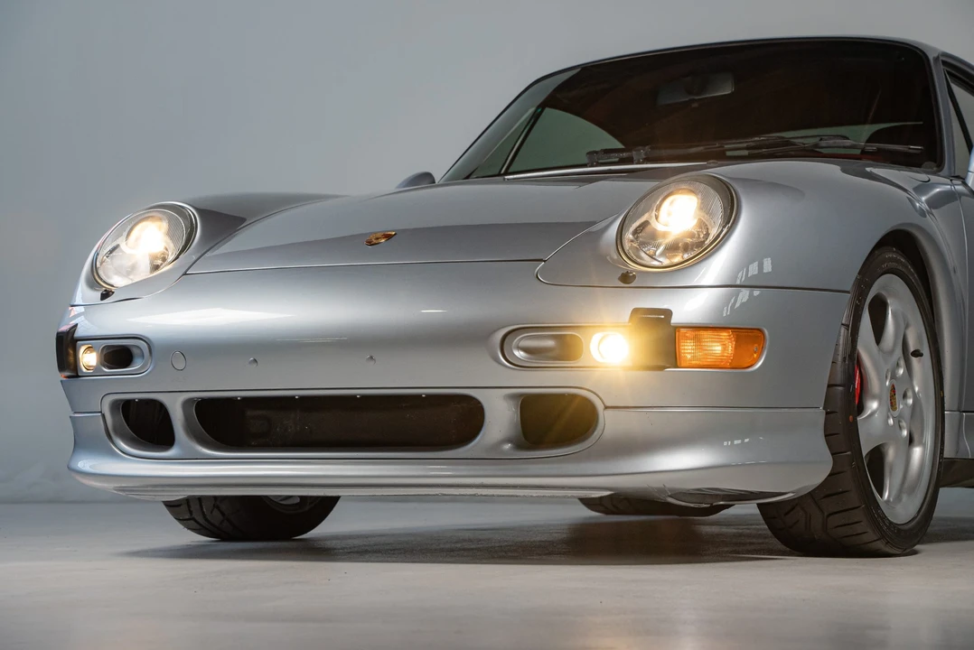 1996 Porsche 993 Carrera 4S - Image 19 of 31