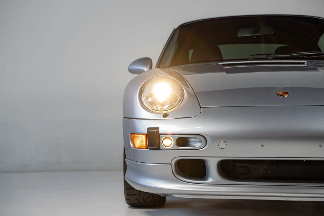 1996 Porsche 993 Carrera 4S - Image 20 of 31