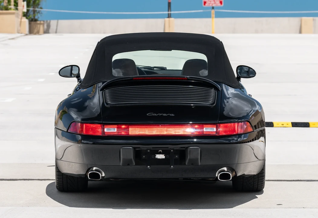 1996 Porsche 993 Carrera - Image 12 of 31