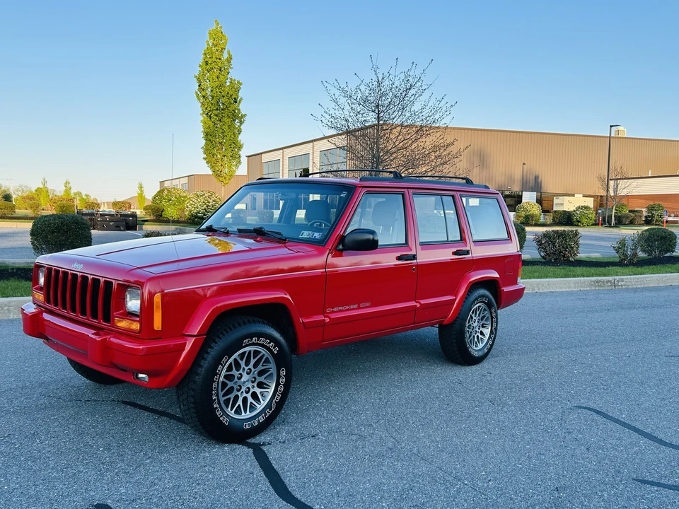1997 Jeep XJ Cherokee - Image 3 of 31