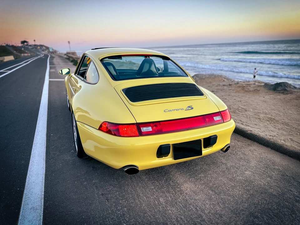 1997 Porsche 993 Carrera 4S - Image 14 of 31