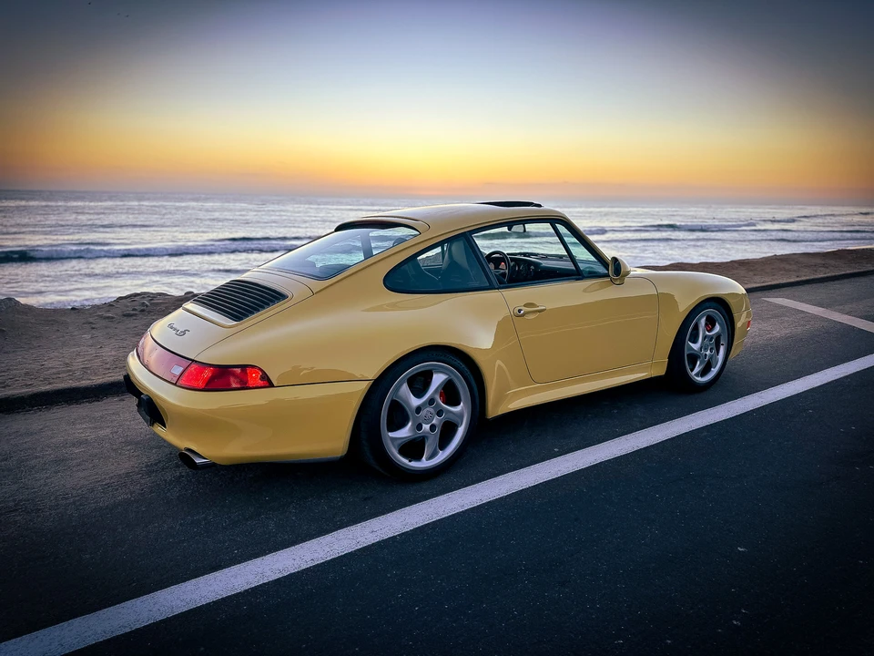 1997 Porsche 993 Carrera 4S - Image 19 of 31