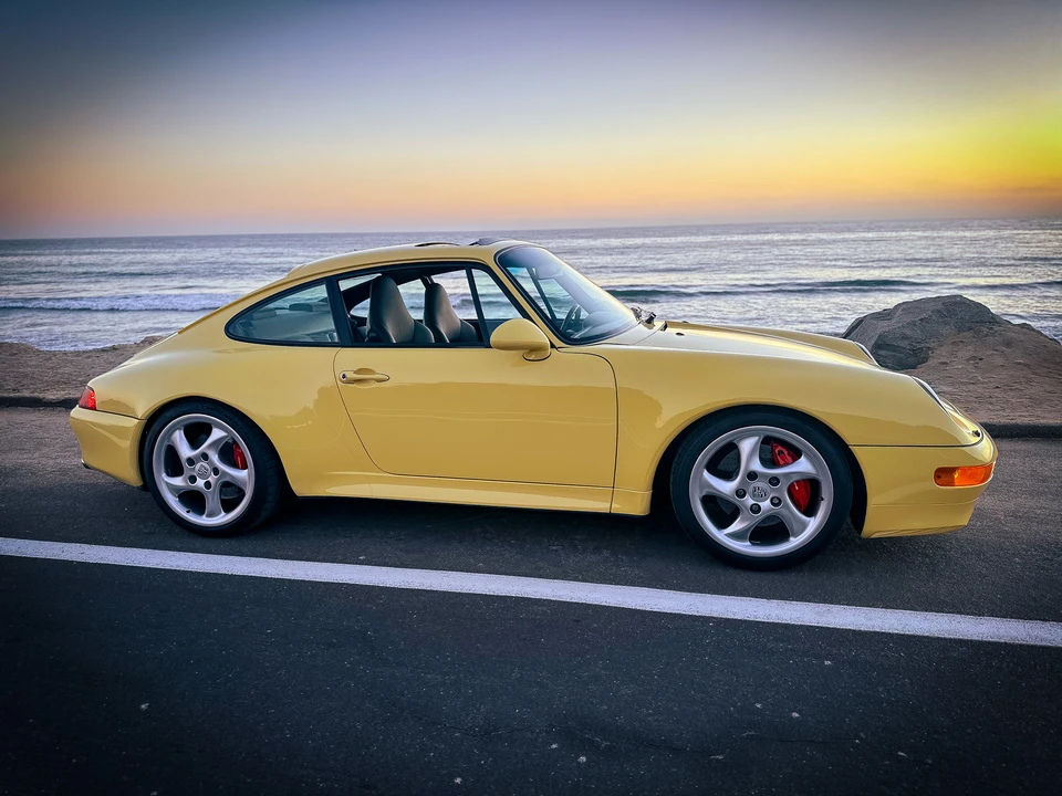 1997 Porsche 993 Carrera 4S - Image 23 of 31