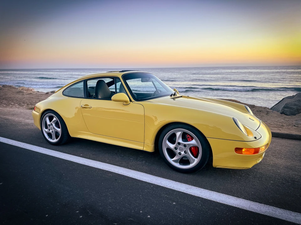 1997 Porsche 993 Carrera 4S - Image 24 of 31