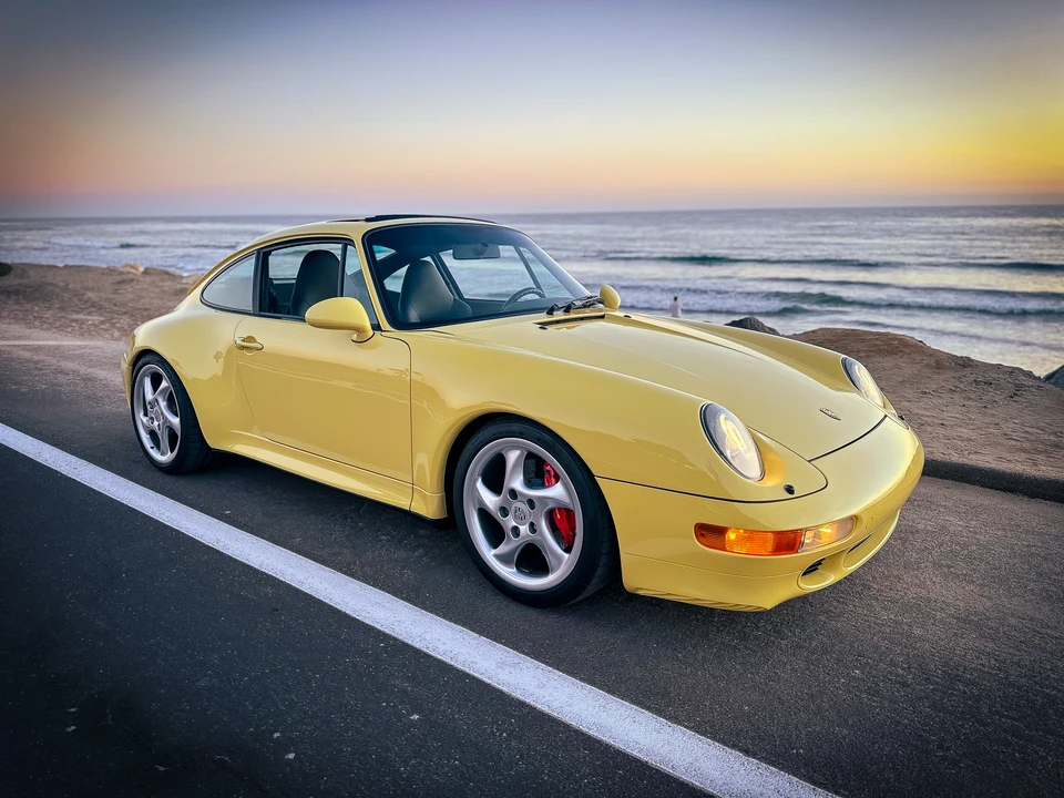 1997 Porsche 993 Carrera 4S - Image 25 of 31