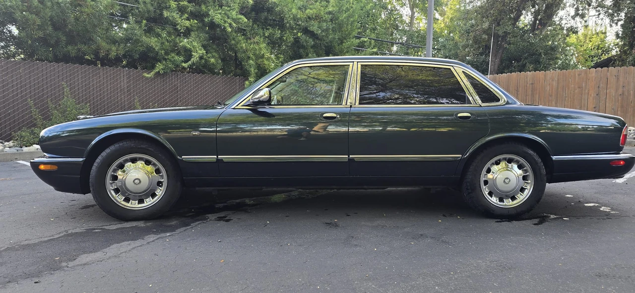 1998 Jaguar X308 XJ - Image 4 of 31