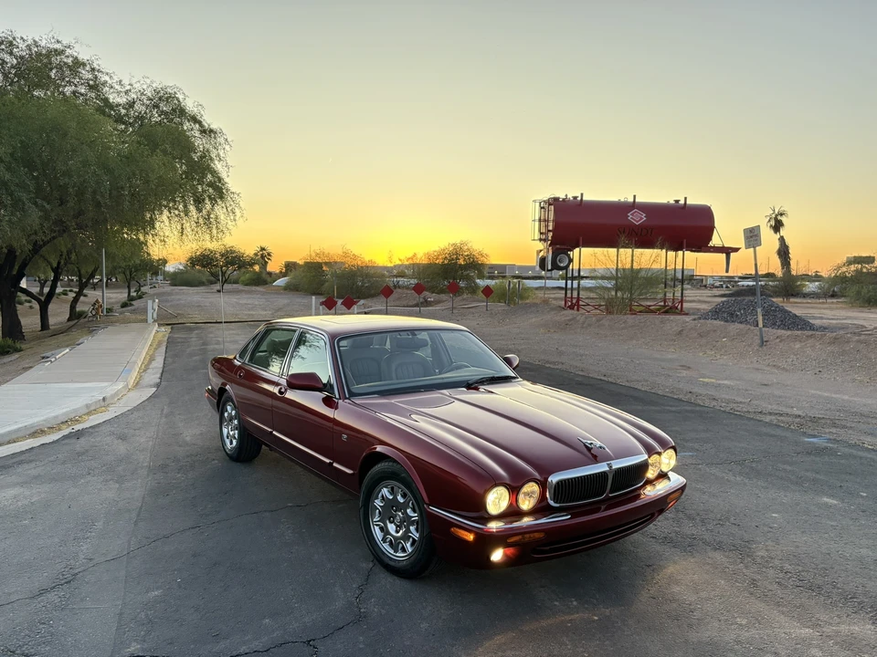 1998 Jaguar X308 XJ - Image 8 of 31