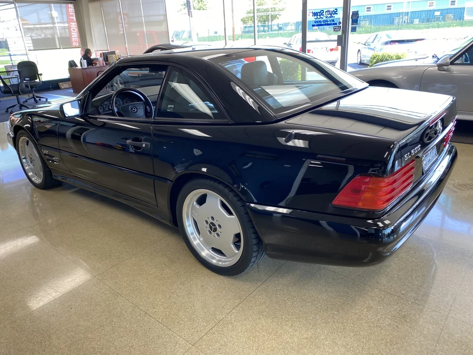 1998 Mercedes-Benz R129 SL-Class - Image 8 of 31