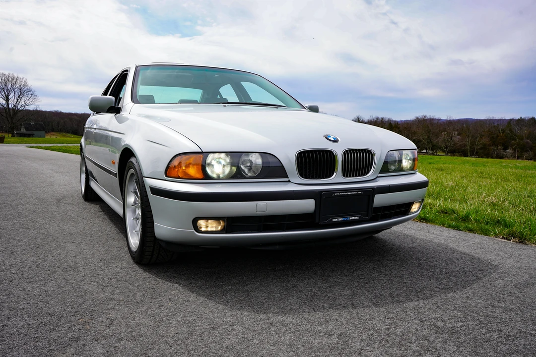 1999 BMW E39 540i - Image 9 of 31