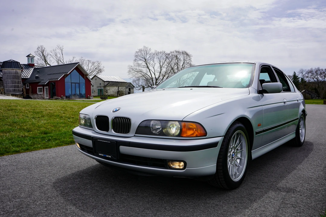 1999 BMW E39 540i - Image 18 of 31