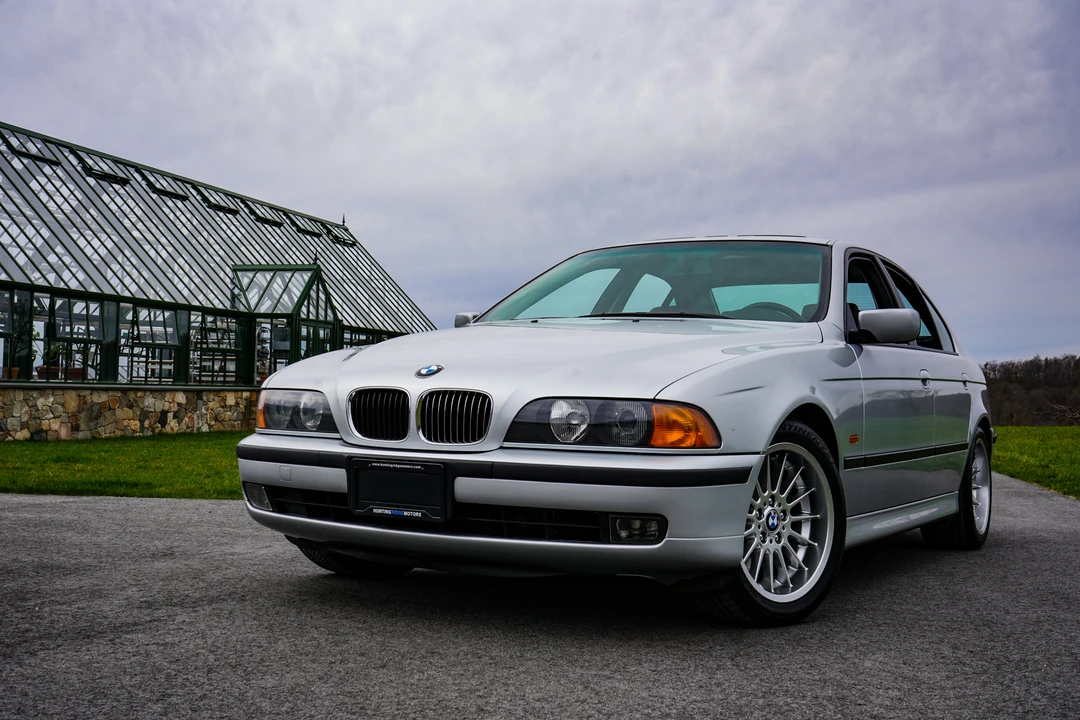 1999 BMW E39 540i - Image 16 of 31