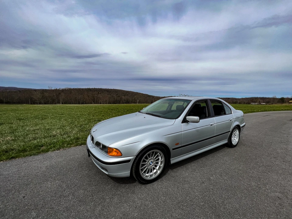 1999 BMW E39 540i - Image 27 of 31