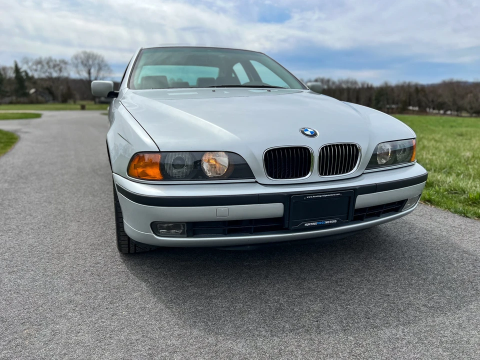1999 BMW E39 540i - Image 12 of 31