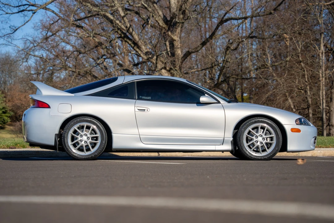 1999 Mitsubishi Eclipse 2nd Gen - Image 12 of 31