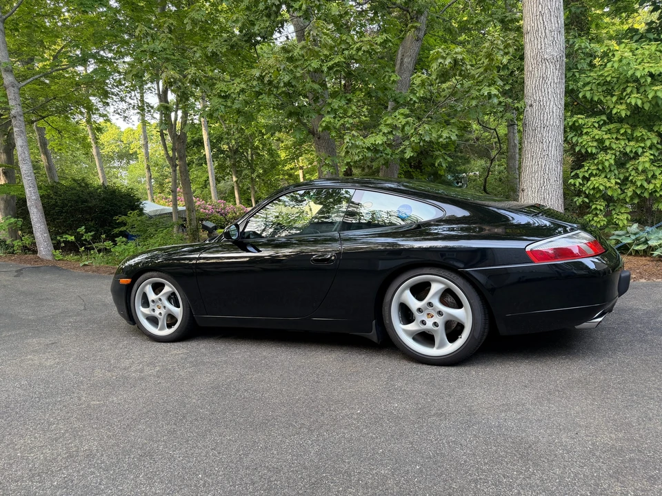 1999 Porsche 996 Carrera - Image 9 of 31