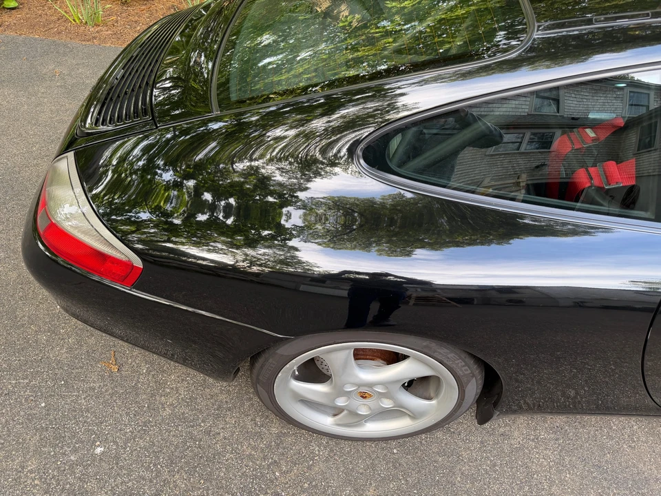 1999 Porsche 996 Carrera - Image 27 of 31