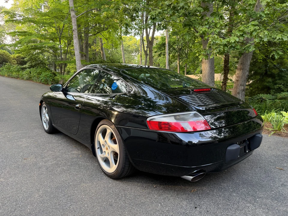 1999 Porsche 996 Carrera - Image 12 of 31