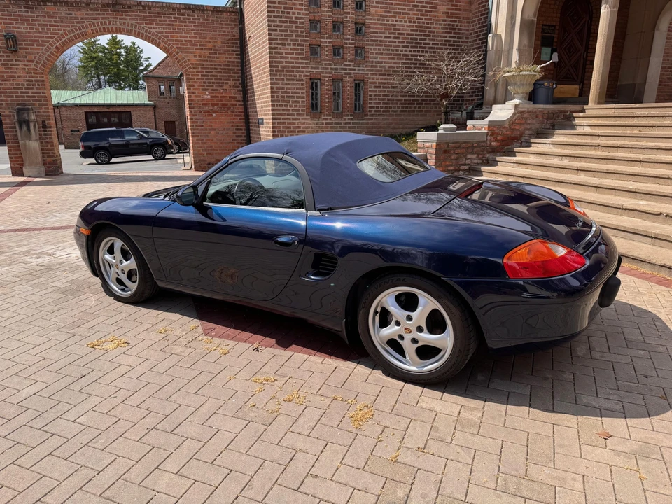 1999 Porsche 986 Boxster - Image 14 of 31