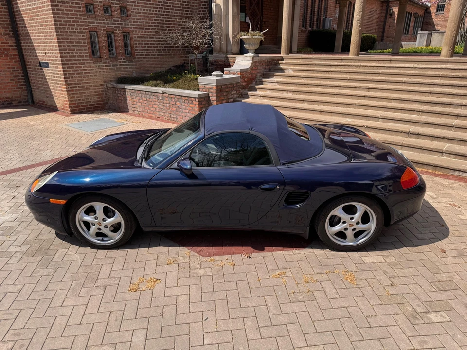 1999 Porsche 986 Boxster - Image 11 of 31
