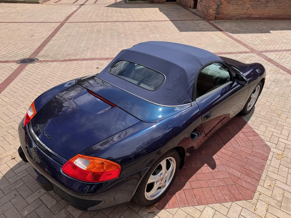 1999 Porsche 986 Boxster - Image 24 of 31