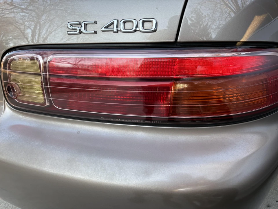 2000 Lexus SC400 - Image 12 of 31