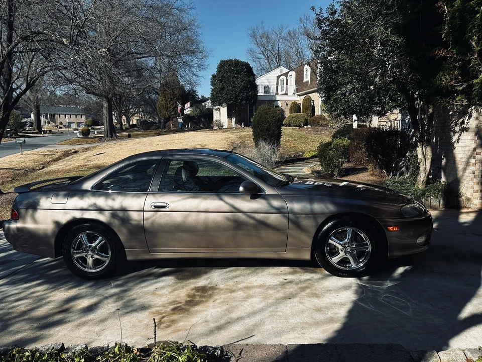 2000 Lexus SC400 - Image 4 of 31