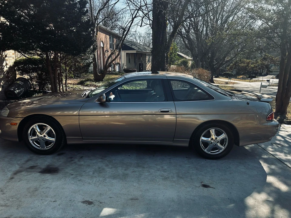 2000 Lexus SC400 - Image 6 of 31