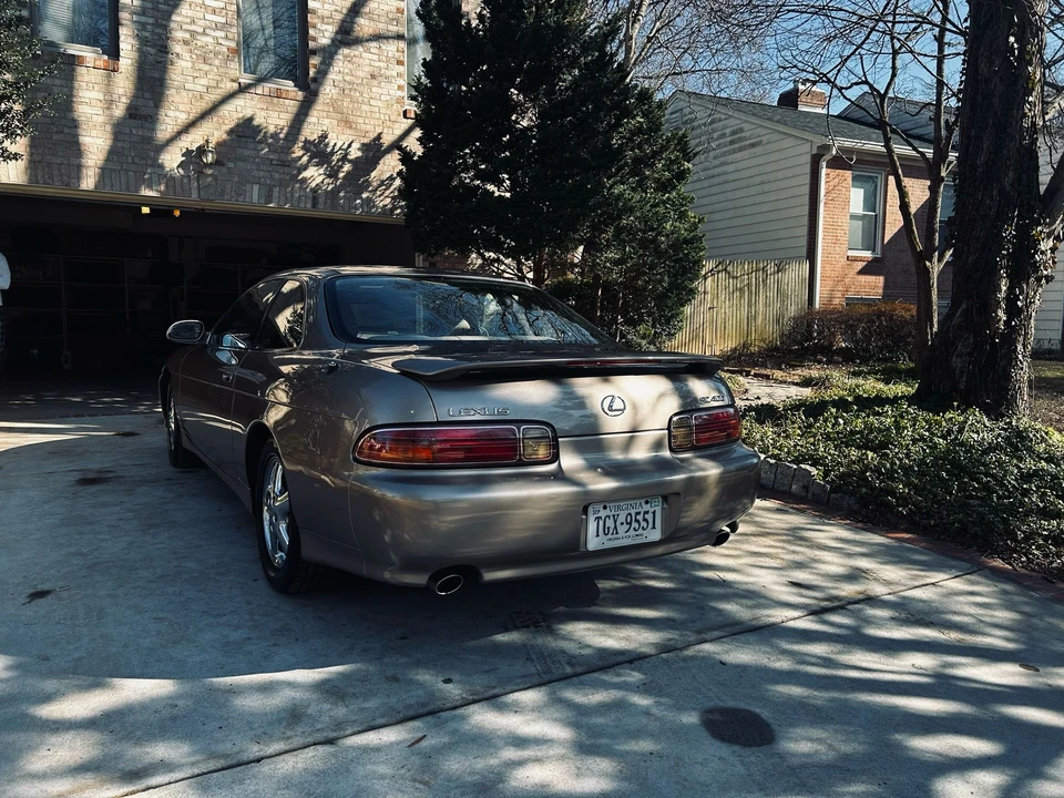 2000 Lexus SC400 - Image 3 of 31