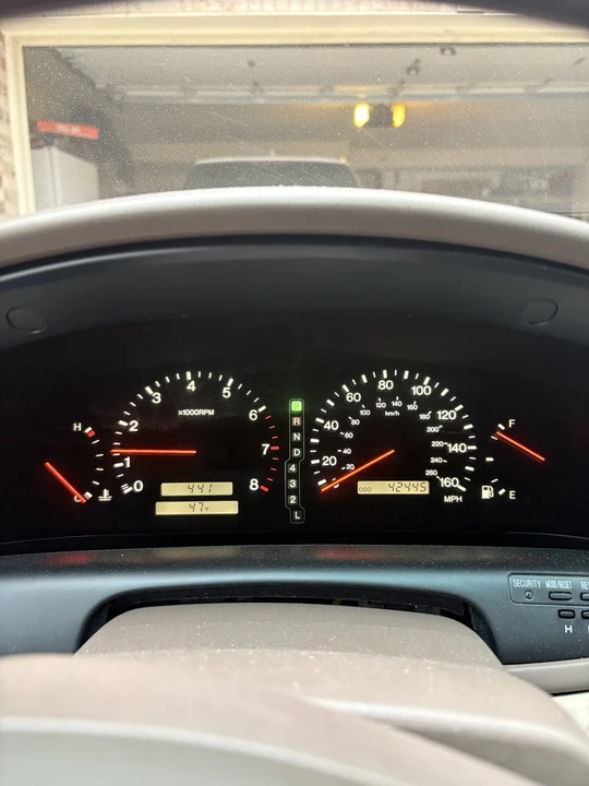 2000 Lexus SC400 - Image 27 of 31