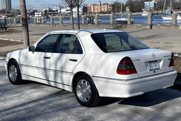 2000 Mercedes-Benz W202 C-Class - Image 2 of 7