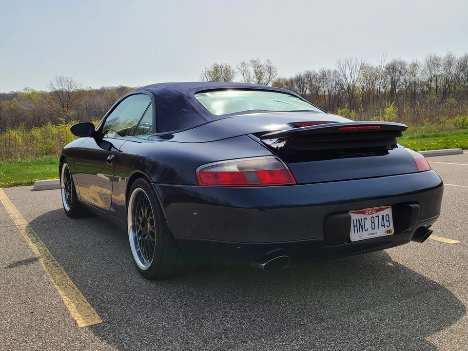 2000 Porsche 996 Carrera - Image 25 of 31