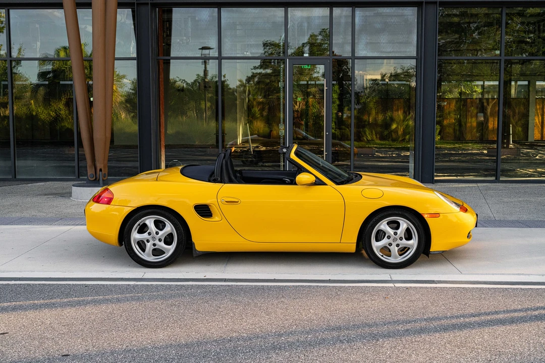 2000 Porsche 986 Boxster - Image 24 of 31