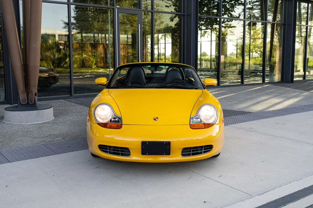 2000 Porsche 986 Boxster - Image 8 of 31
