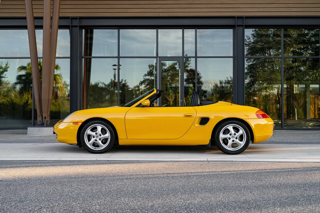 2000 Porsche 986 Boxster - Image 13 of 31