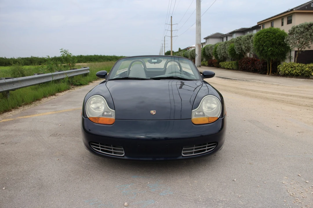 2000 Porsche 986 Boxster - Image 8 of 31