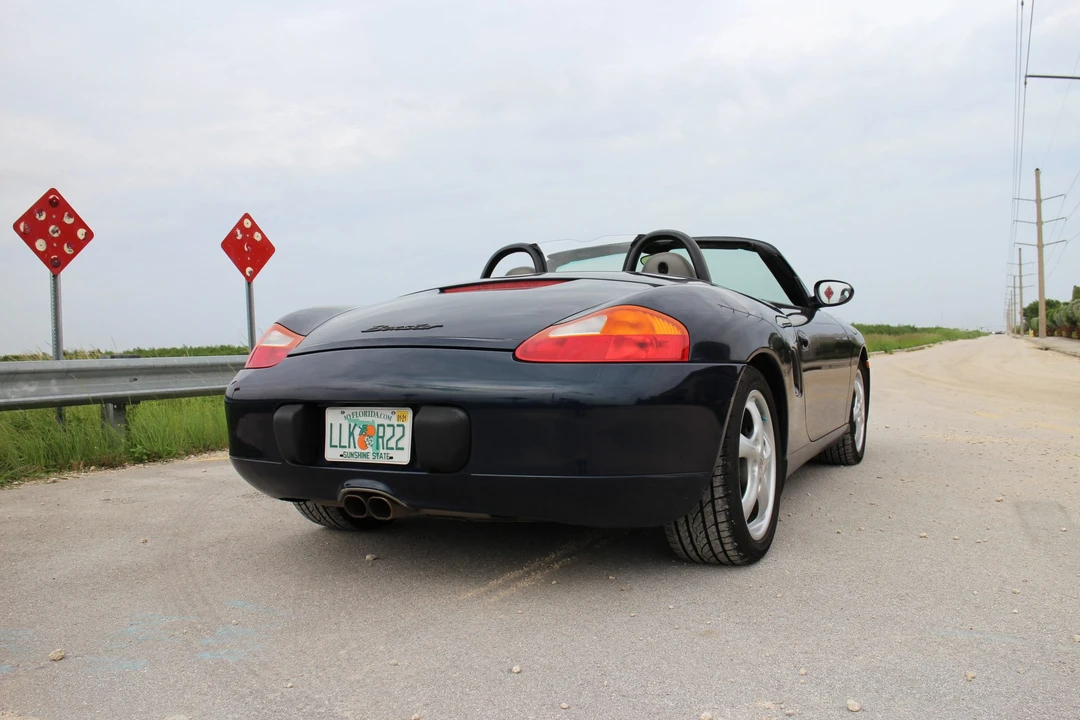 2000 Porsche 986 Boxster - Image 16 of 31