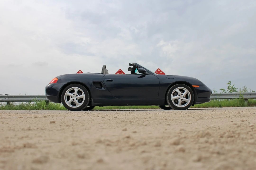 2000 Porsche 986 Boxster - Image 15 of 31