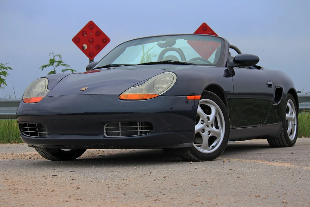 2000 Porsche 986 Boxster - Image 5 of 31