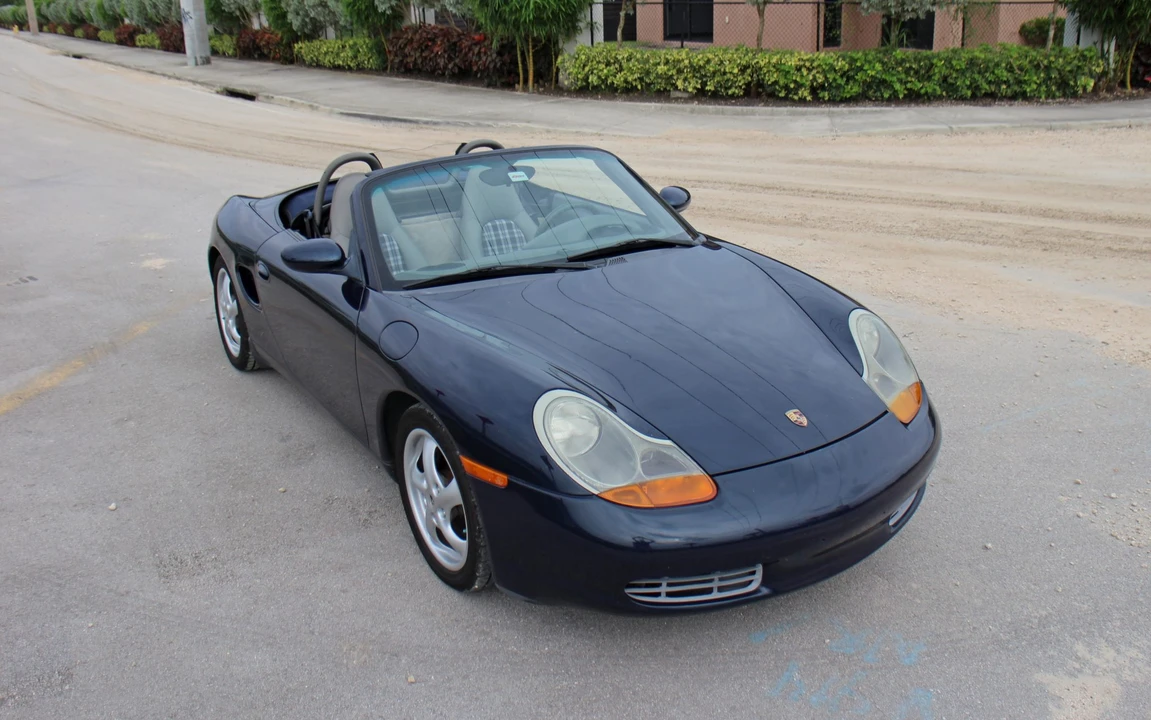 2000 Porsche 986 Boxster - Image 14 of 31