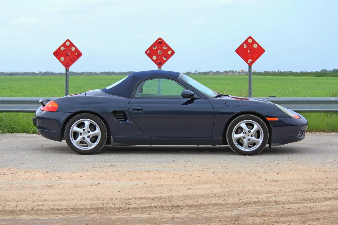 2000 Porsche 986 Boxster - Image 30 of 31