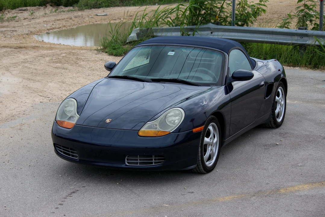2000 Porsche 986 Boxster - Image 24 of 31