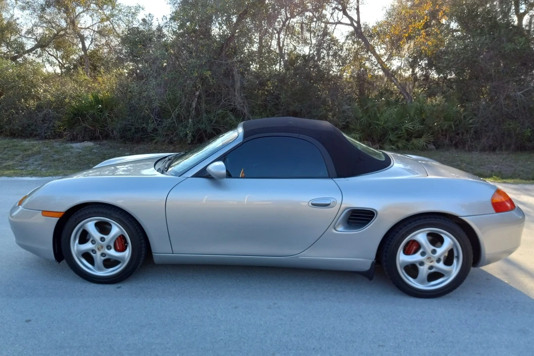 2000 Porsche 986 Boxster - Image 16 of 31