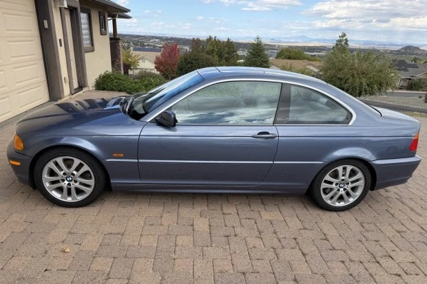 2001 BMW E46 330i & 330Ci - Image 3 of 8