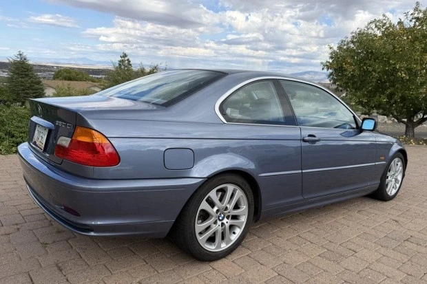 2001 BMW E46 330i & 330Ci - Image 2 of 8