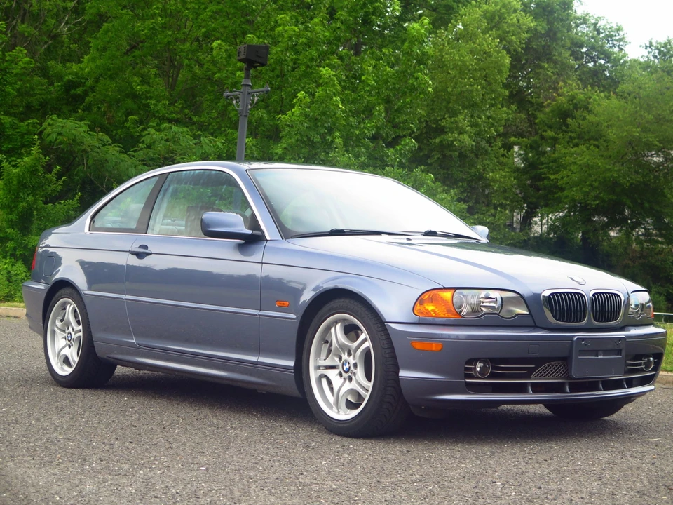2001 BMW E46 330i & 330Ci - Image 9 of 31