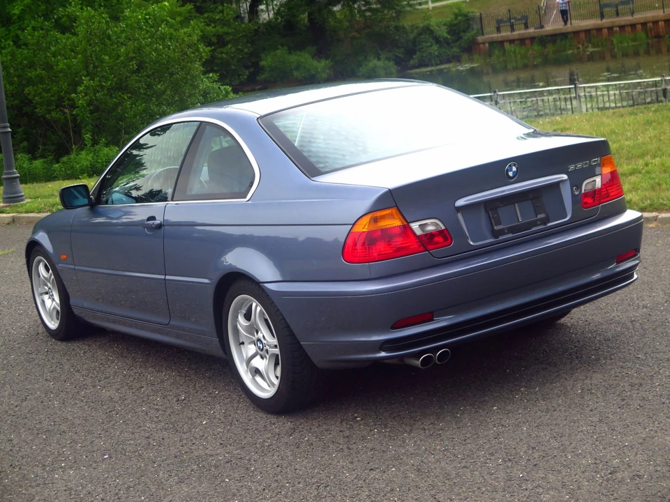 2001 BMW E46 330i & 330Ci - Image 25 of 31