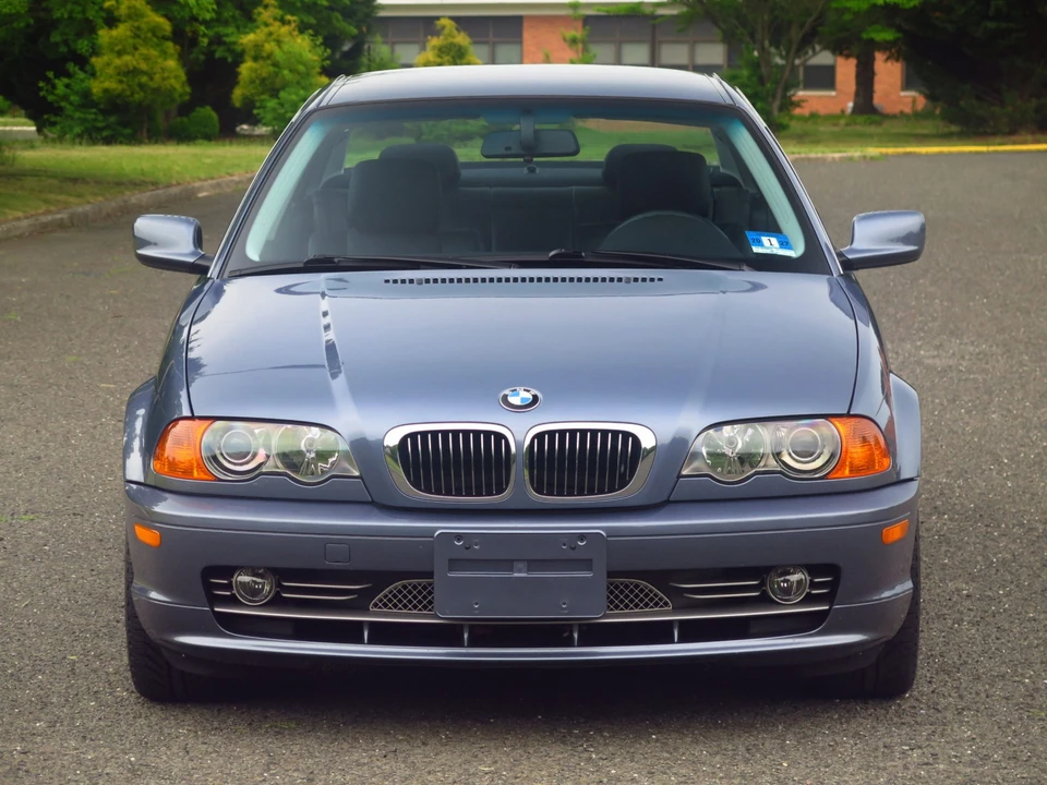 2001 BMW E46 330i & 330Ci - Image 8 of 31